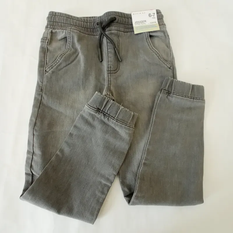 Jeans de mezclilla con cordón