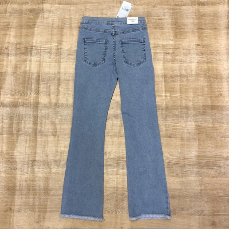 Jeans Flare Mango aguas claras