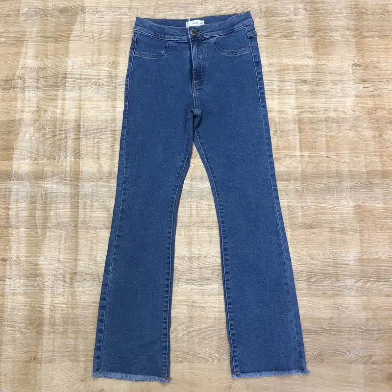 Jeans Flare Mango