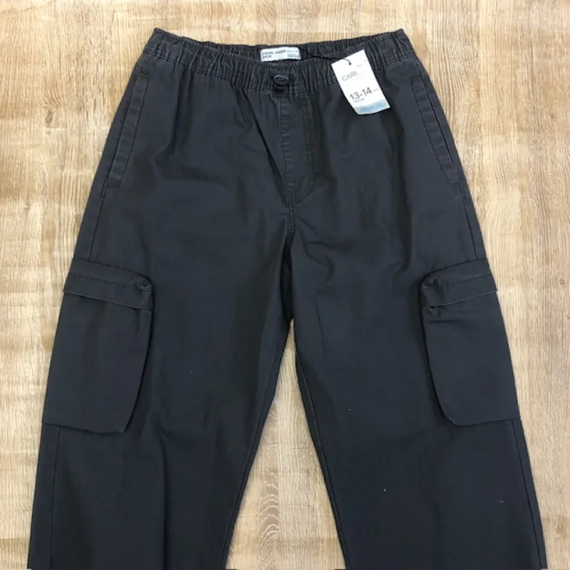 Jogger 4 puertas color negro 