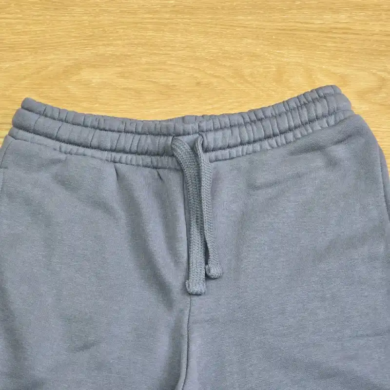 Jogger Básico Gris