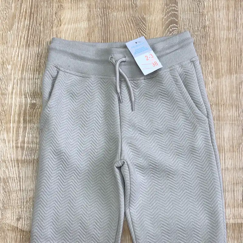 Jogger color beige 