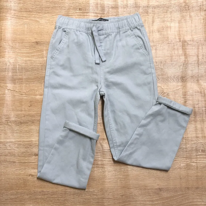 Jogger color gris