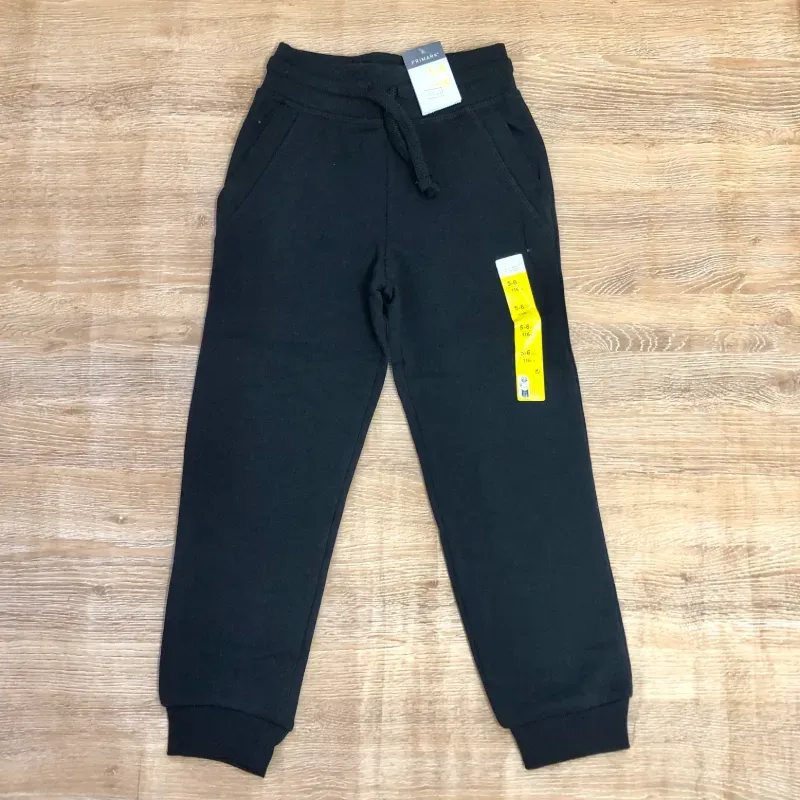 Jogger color negro 
