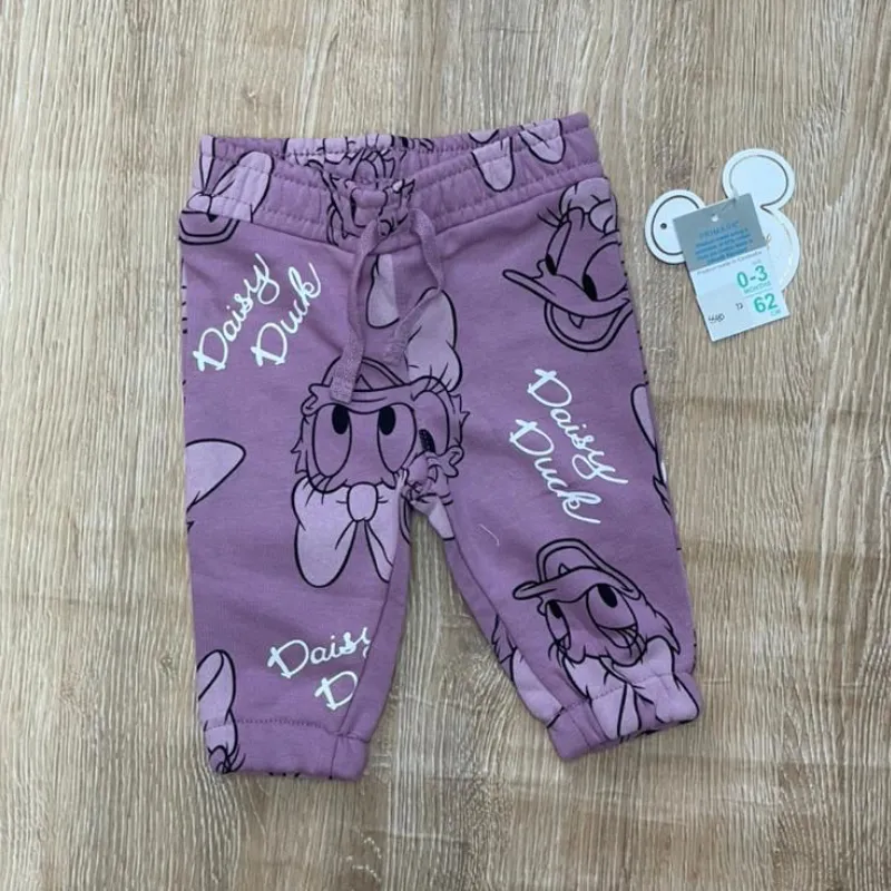 Jogger con Daysi color violeta 