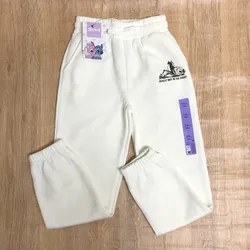 Jogger con Stitch color hueso 