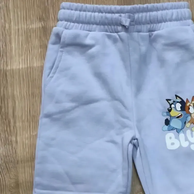 Jogger de Bluey color violeta