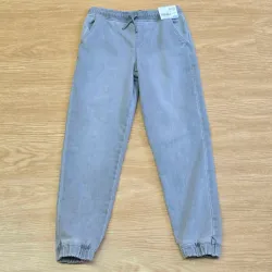 Jogger de mezclilla color gris