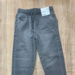 Jogger de mezclilla color gris