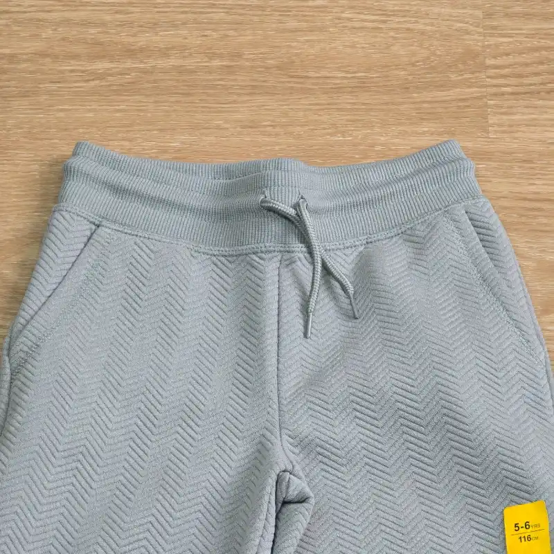 Jogger Nido de Abejas Verde