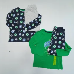 Juego de 2 pijamas con balones de fútbol 