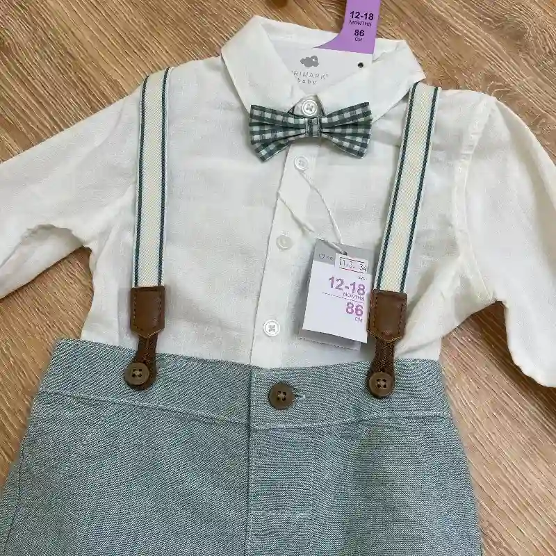 Juego de short con tirantes y camisa 