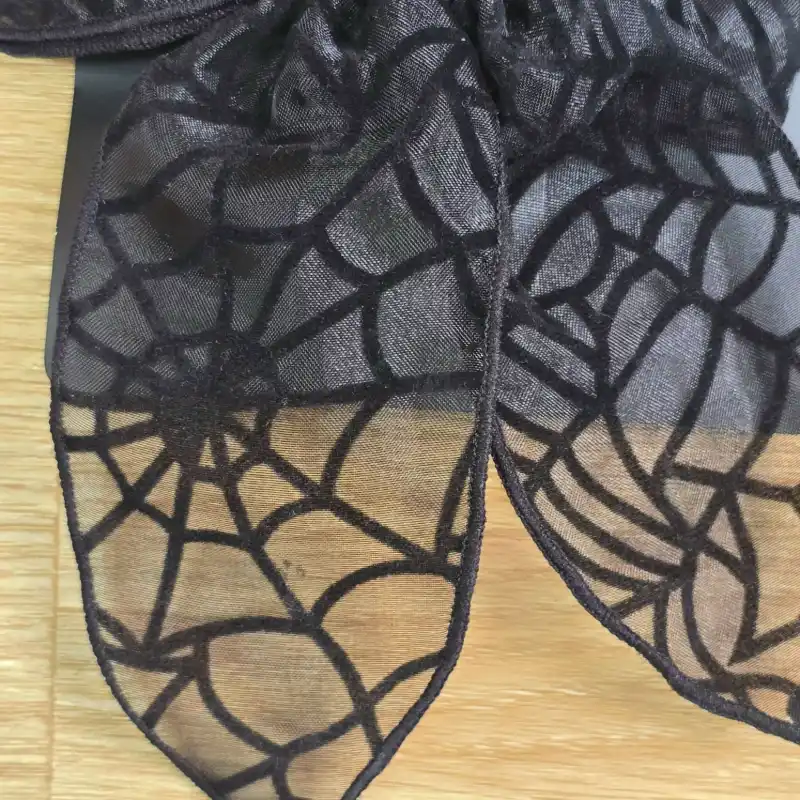 Lazo Telaraña Negro