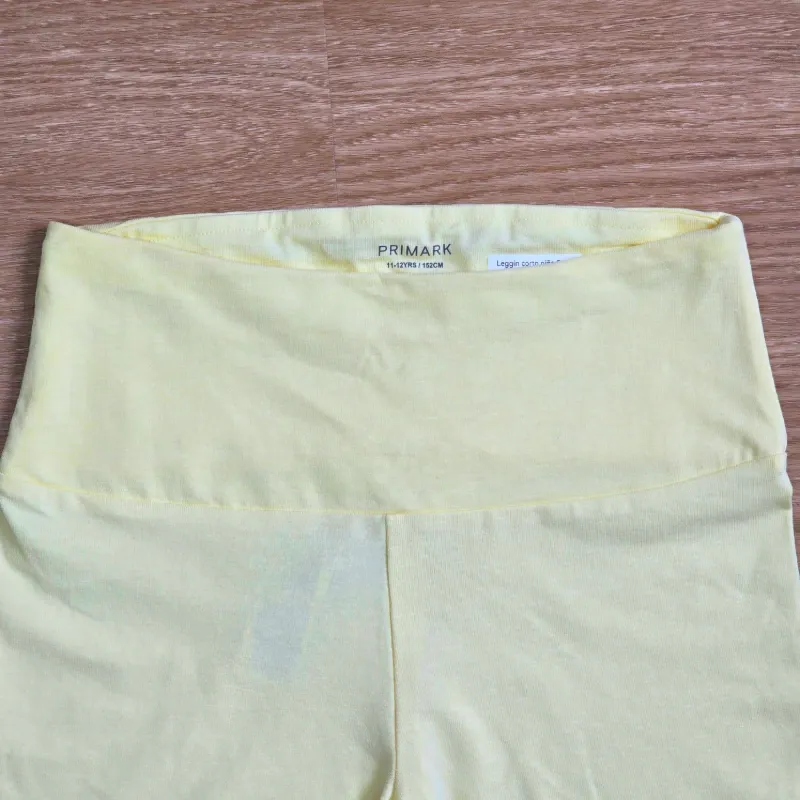 Leggin amarillo de fajin alto