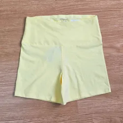 Leggin amarillo de fajin alto