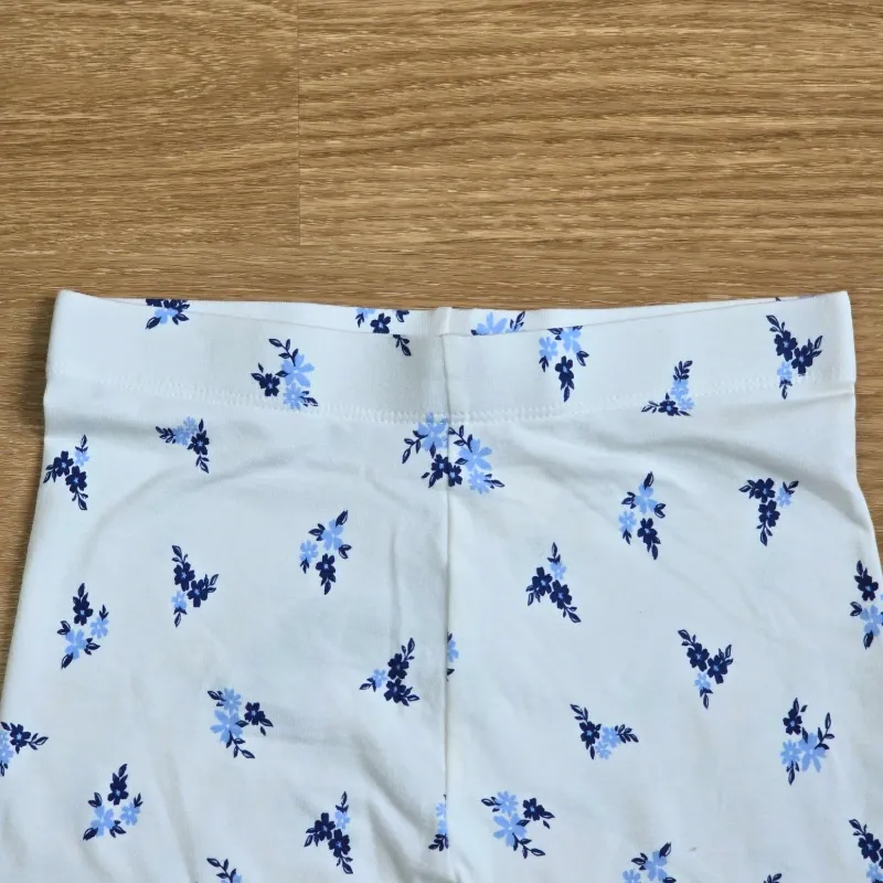 Leggin blanco con flores azules