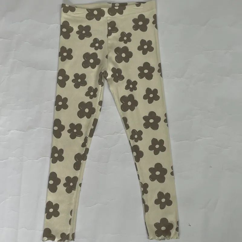 Leggin de canalé con florecitas 