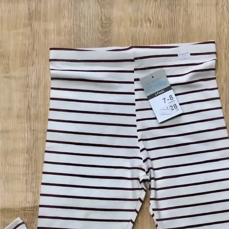 Legging a rayas color rojo vino 