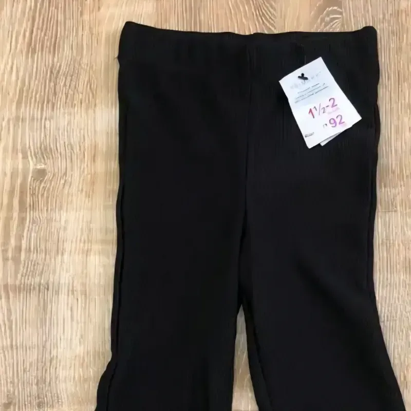 Leggings de patas anchas color negro