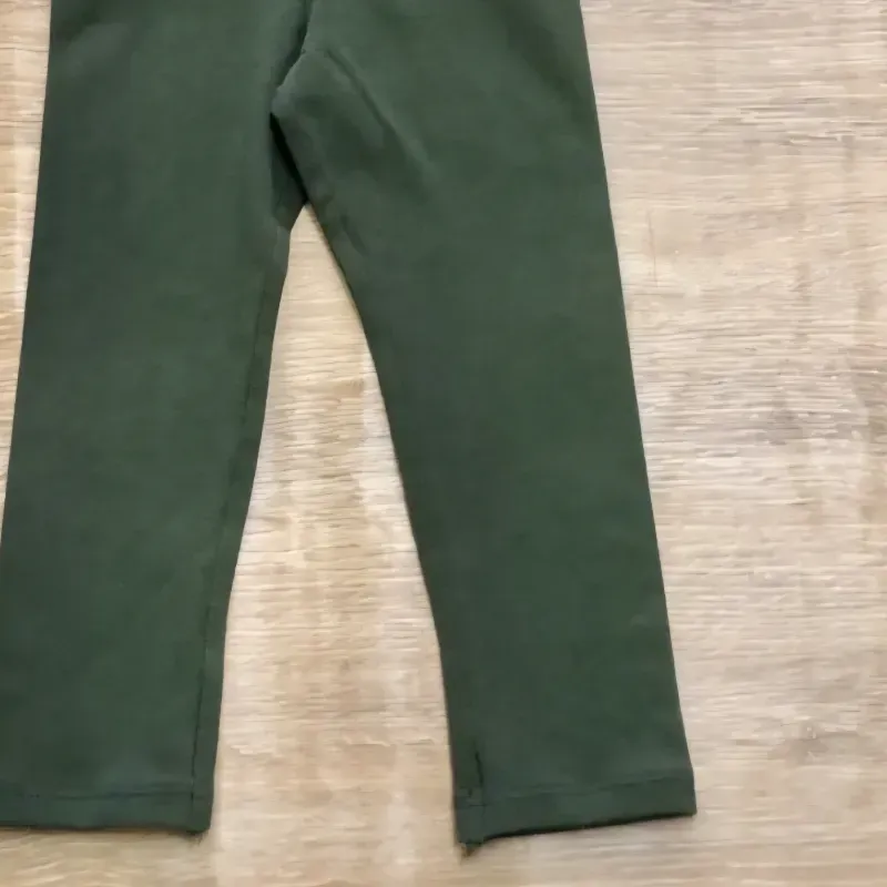 Leggins color verde oscuro