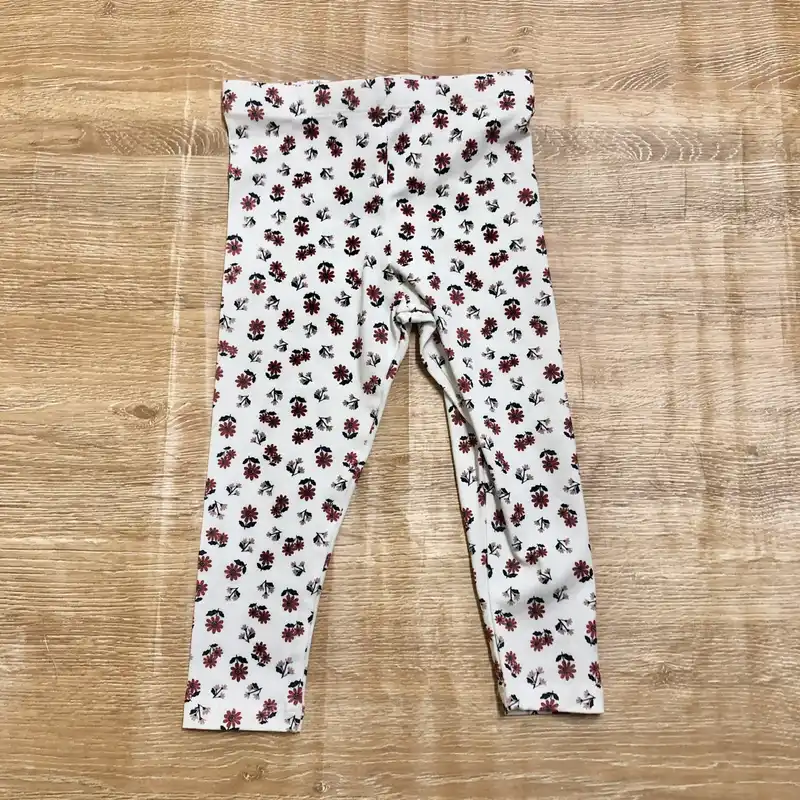 Leggins con flores rojas 