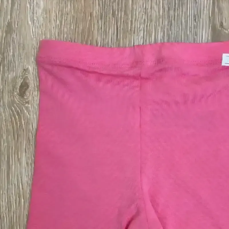 Leggins cortas de color rosado