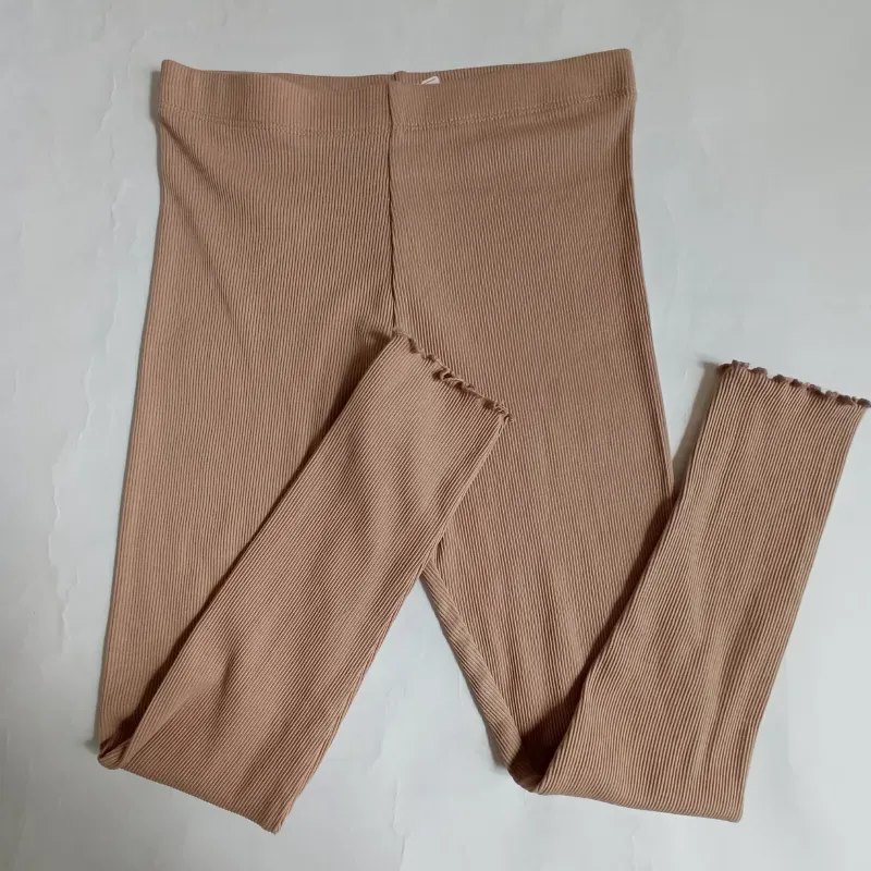 Leggins de canalé color marrón 