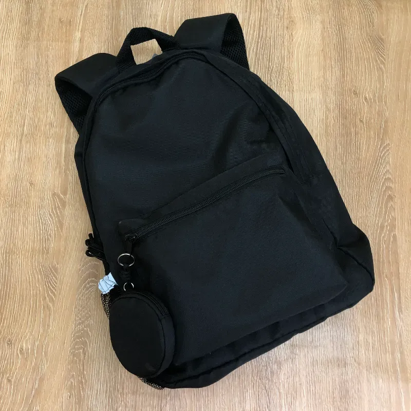 Mochila color negro