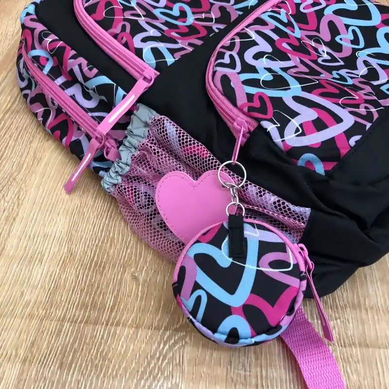 Mochila de corazones 