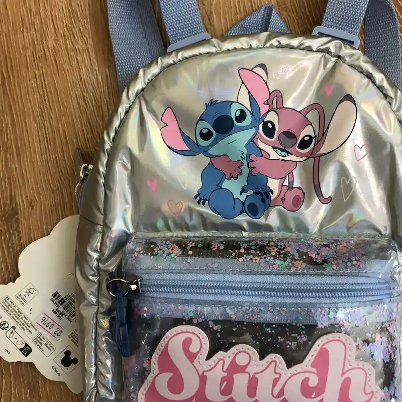 Mochila de Stitch color plateado