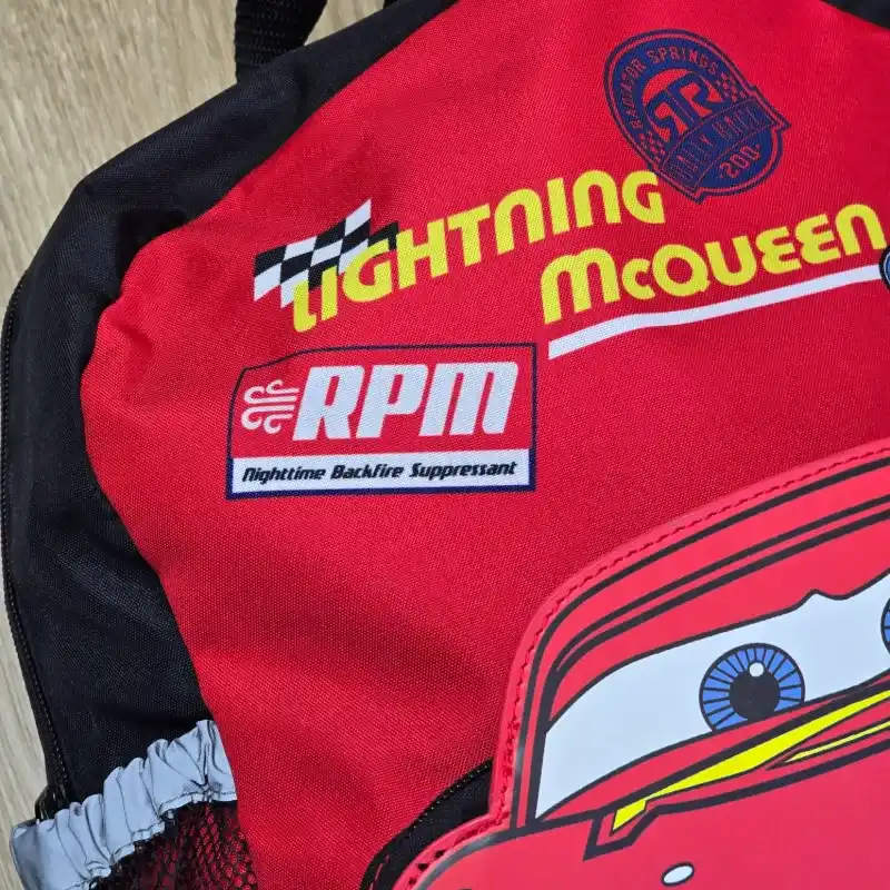 Mochila del Rayo McQueen color rojo