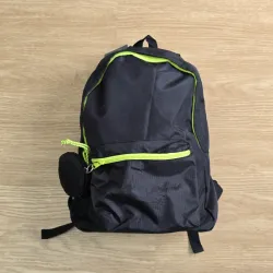 Mochila negra básica