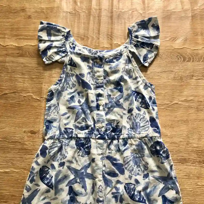 Mono Mango color azul y blanco 