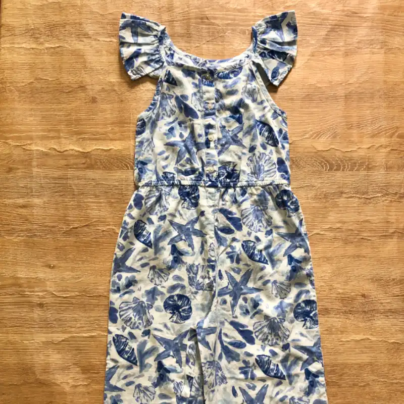 Mono Mango color azul y blanco 