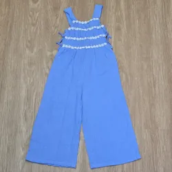 Mono Pantalon con detalles en flores blanca