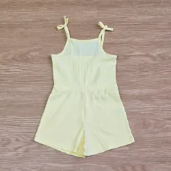 Mono short color amarillo