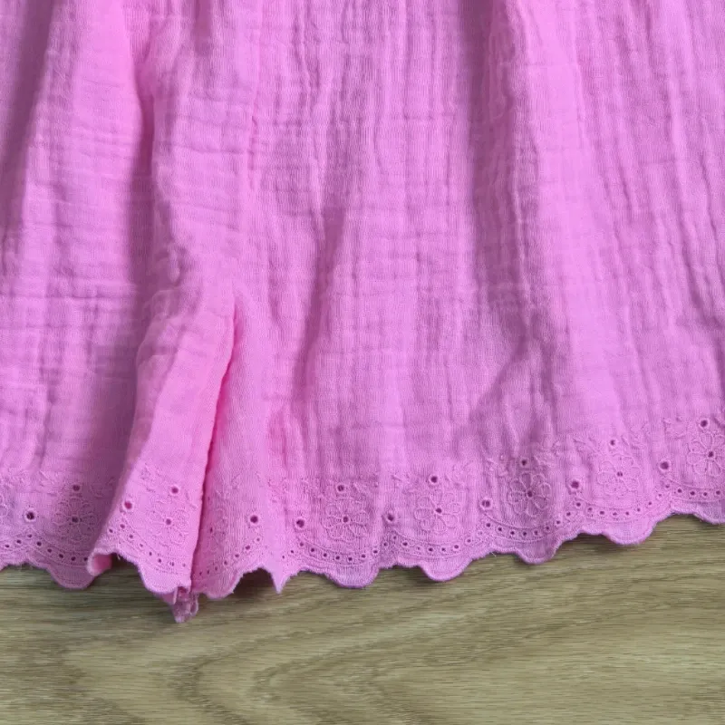 Mono Short color rosado de Tela estilo Hilo