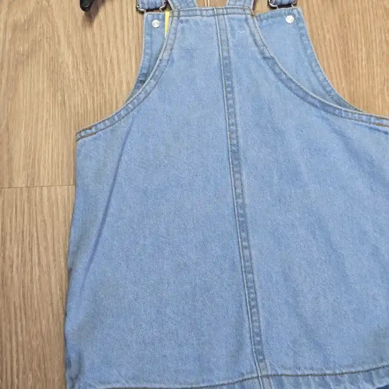 Overol de mezclilla clara 