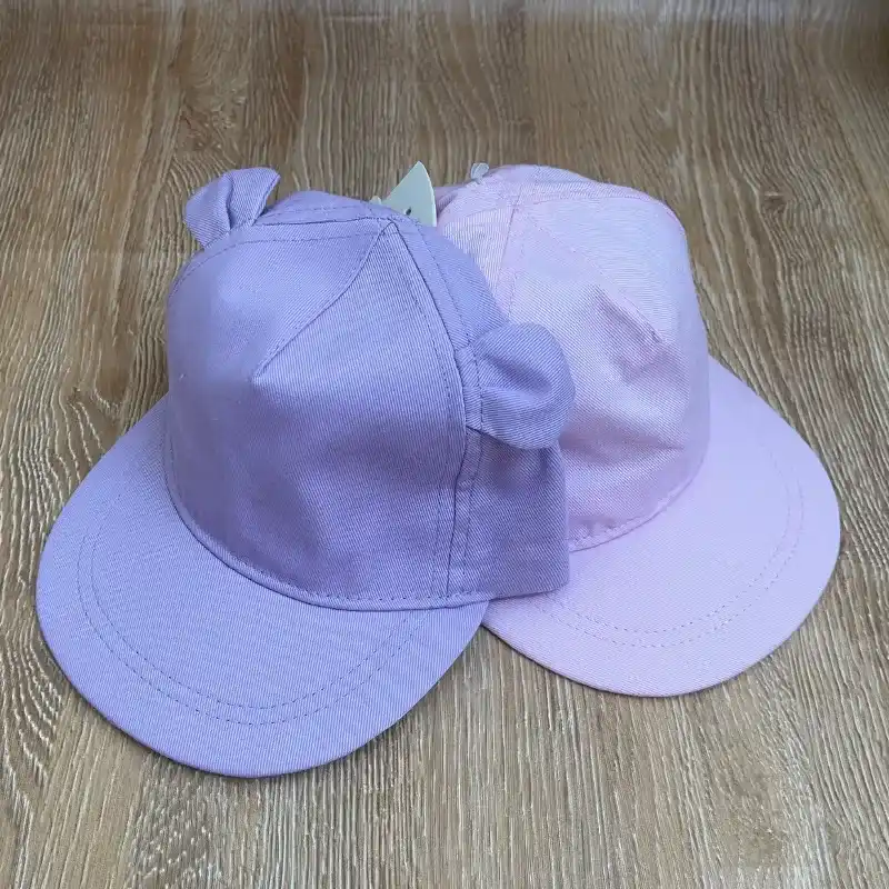 Pack de 2 gorras (color lila y rosado)