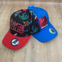Pack de 2 gorras de Marvel 