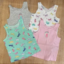 Pack de 4 camisetas con gaticos
