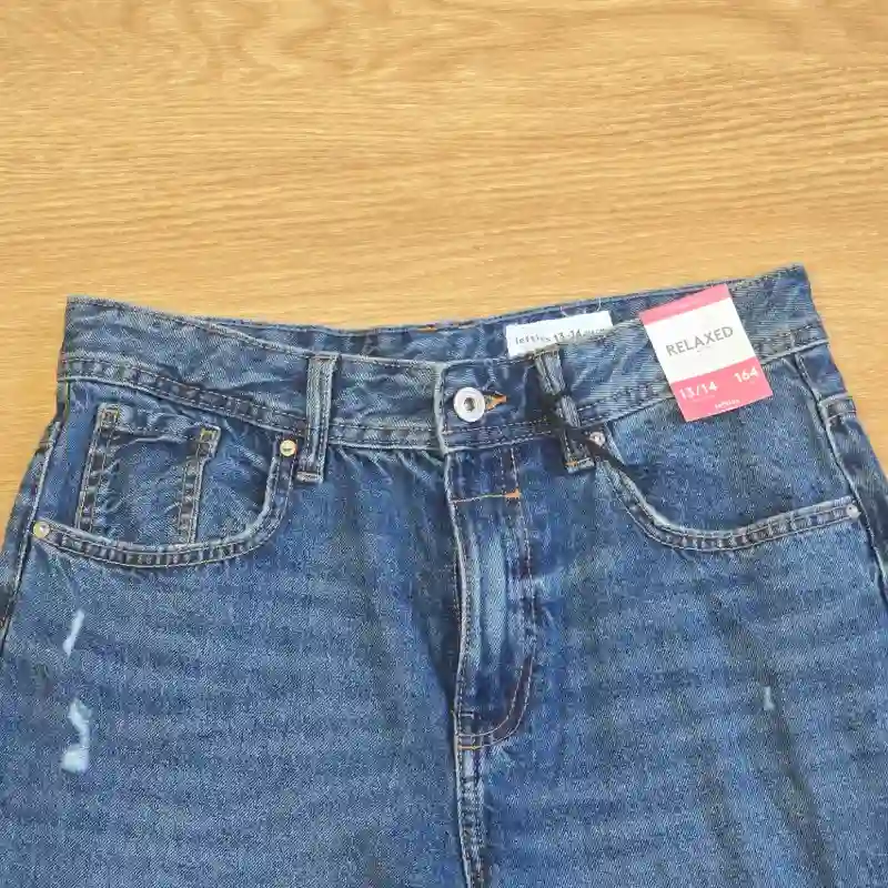 Pantalon de Mezclilla azul oscuro