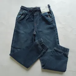 Pantalón de mezclilla con cordón 