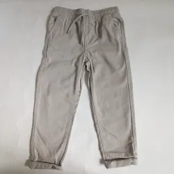 Pantalón gris con cordón