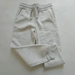 Pantalón gris claro 