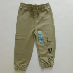 Pantalón verde "Mickey Mouse"