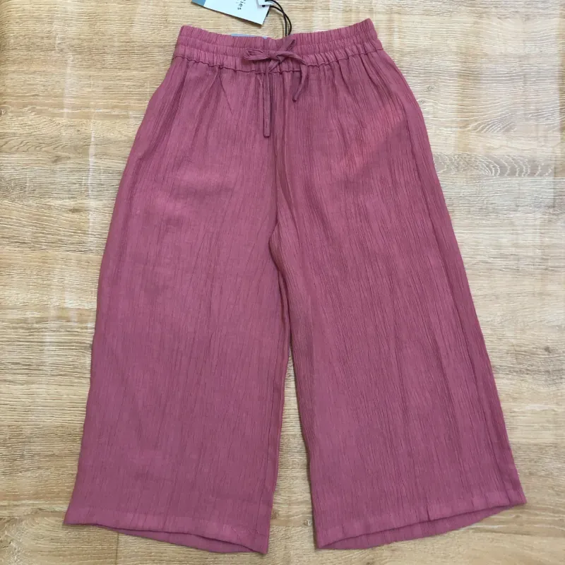 Pantaloneta color rosado 