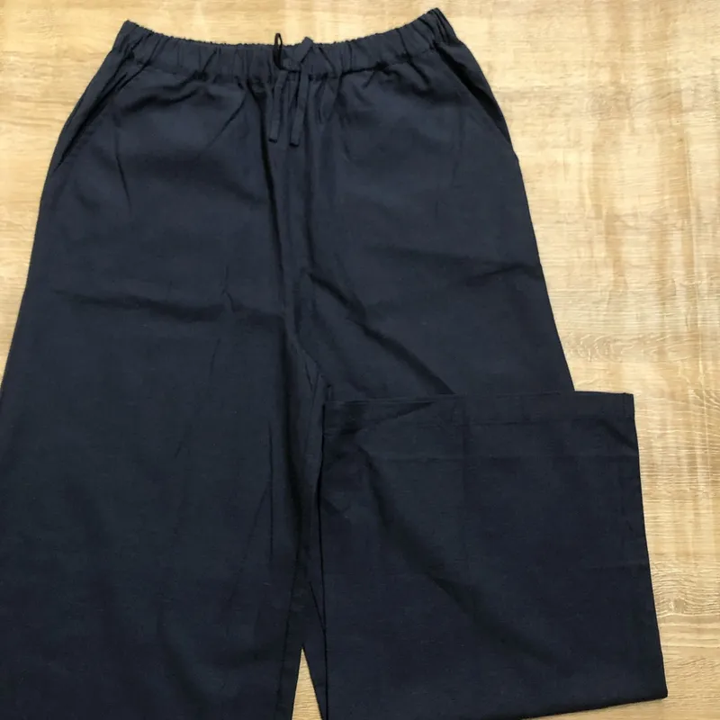 Pantaloneta Mango color azul oscuro 