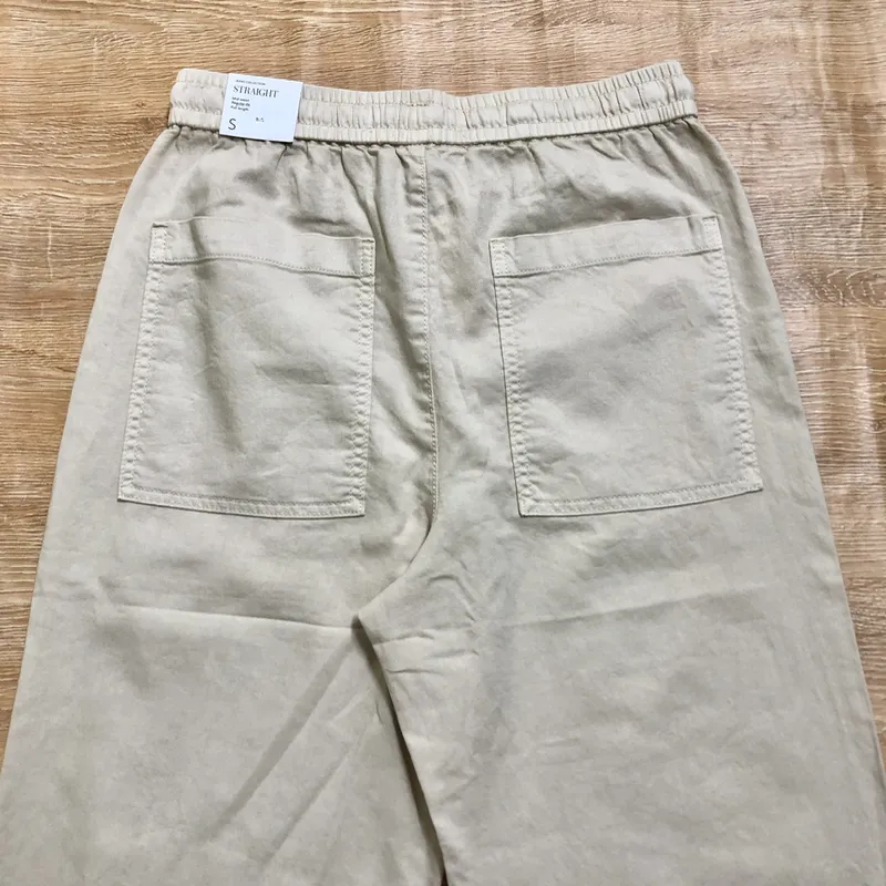 Pantaloneta Mango color beige 