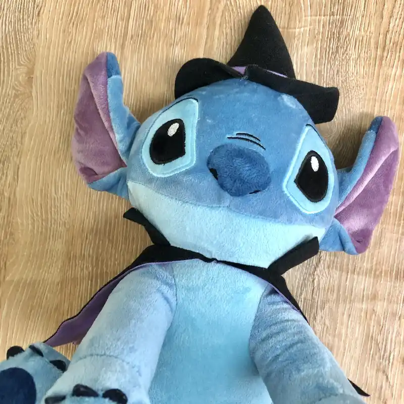 Peluche de Stitch con sombrero 